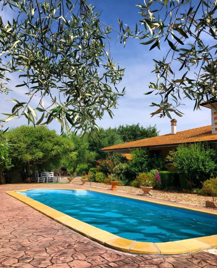 Casa Vacanza Centro Sardegna Sorgono ภายนอก รูปภาพ