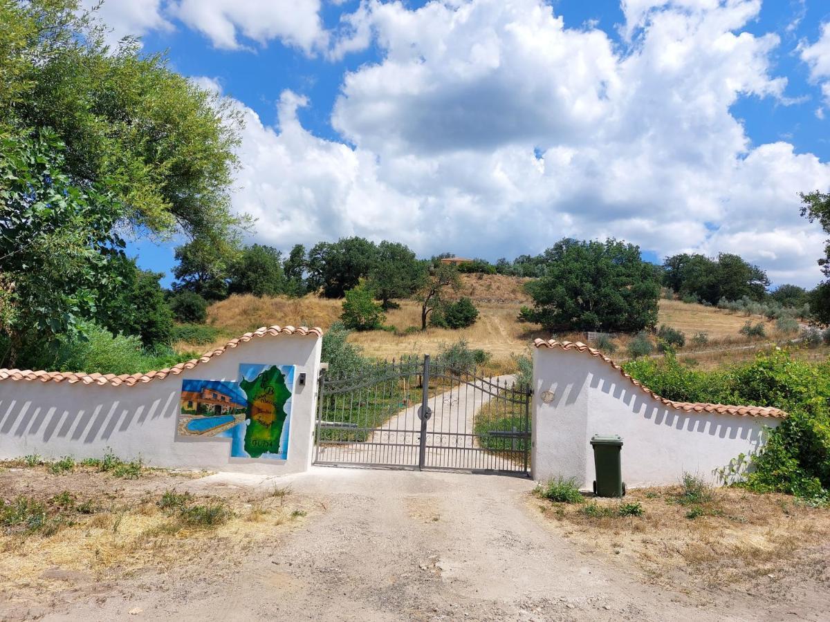 Casa Vacanza Centro Sardegna Sorgono ภายนอก รูปภาพ