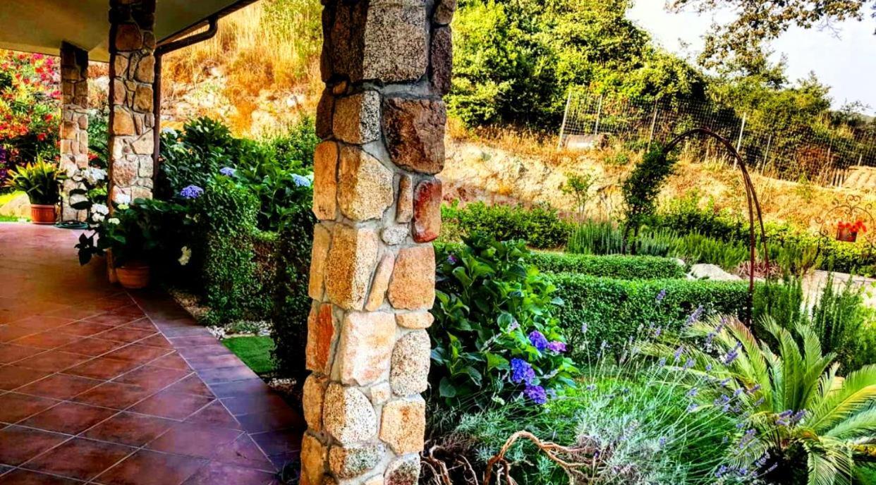 Casa Vacanza Centro Sardegna Sorgono ภายนอก รูปภาพ